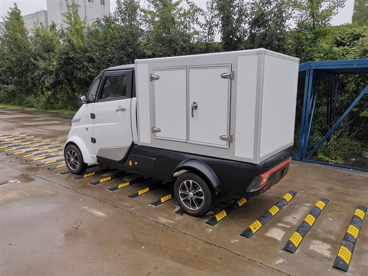 EEC Delivery Vehicles Car Electric Car J2-P